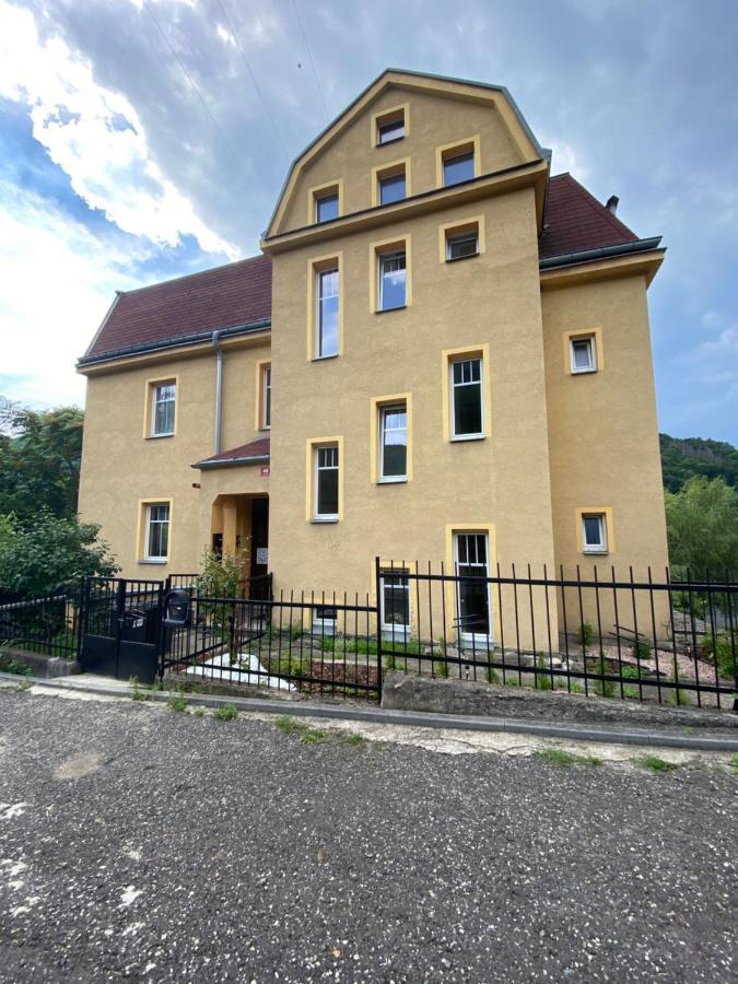 Apartmany U Viaduktu 46 Усти-над-Лабем Экстерьер фото